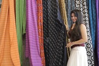 Shirin Shringar Inaugurates Pochampally IKAT Art Mela